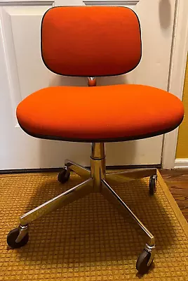 Vintage Steelcase Orange Chrome Mid-Century Modern Rolling Swivel Office Chair • $179.99