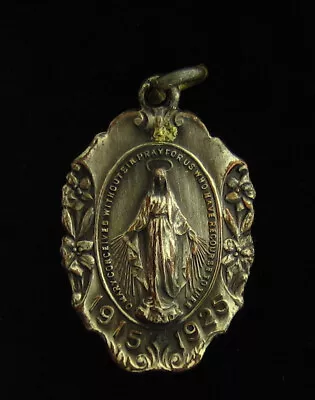 Vintage Mary Miraculous Medal Religious Holy Catholic 1925 • $11.99