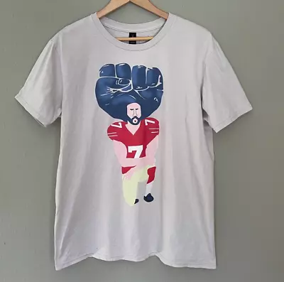 Colin Kaepernick Graphic T Shirt Anvil L Gray #7 Fist Kneeling Short Sleeve • $14