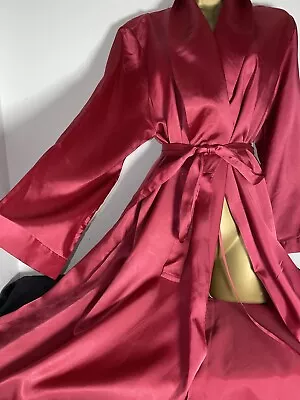 Stunning Marks And Spencer Rose Satin Dressing Gown Size 12/14 • £0.99