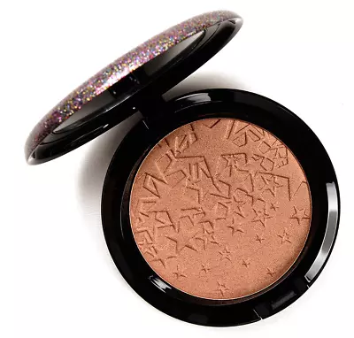 MAC Cosmetics -- Opalescent Powder - Rising Star SHGR-04 • $16.95