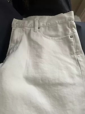 Uniqlo White Straight Cut Jeans W32L30 • £15