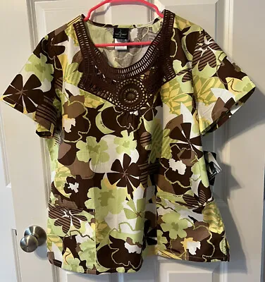 Women’s Size Large Scrub Top Made By Baby Phat. New With Tags. Tropical Print • $20