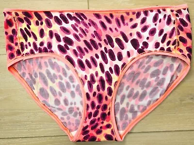 Vintage Victoria's Secret Fabulous Stretch Smooth Satin Hiphugger Panties M • $19.99