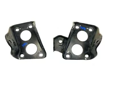 Rear Axle Beam Bracket Left And Right Fits 1998-2010 Volkswagen Beetle 81330 • $112.49