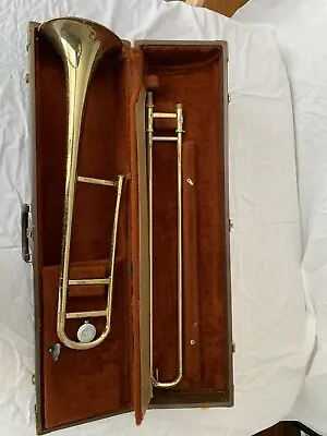 F E Olds & Son Ambassador Trombone With Case And Mouthpiece • $250