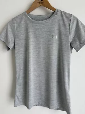 Under Armour Shirt Womens Small Grey  Short Sleeve Activewear Loose Fit Yoga  • $12