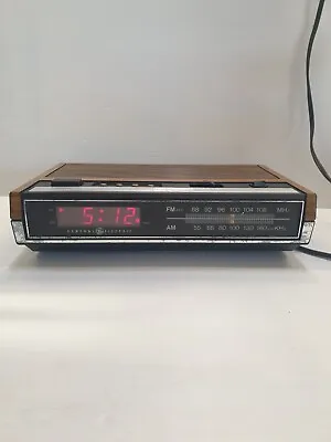 Vintage Clock Radio. Alarm Clock. General Electric. Made  In Malaysia.  • $60