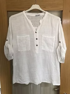 MADE IN ITALY LAGENLOOK 16/22 White Patchwork Pockets Top 25” Acr 27” Long • £14.99