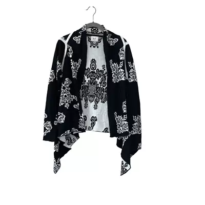 Eci New York Drape Black White Open Front Cardigan • $20