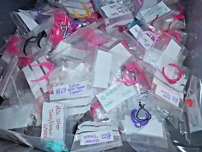 £0.99 • Buy Barbie  Accessories Plastic & Fabric ~tiara's ~belt~ Glasses ~ Updated 26/09/23