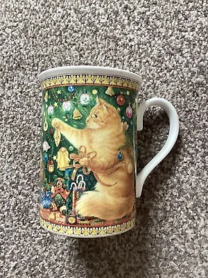 Danbury Mint Lesley’s Cats Christmas Bone China Cup  • £9.99