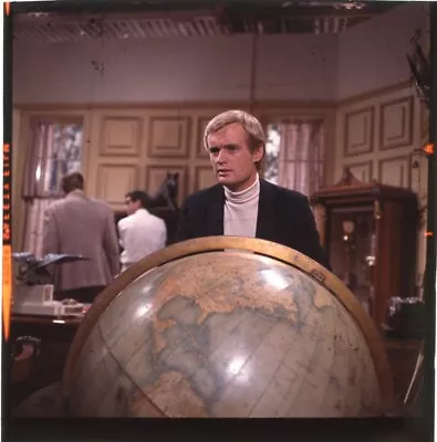 David McCallum The Man From UNCLE World Globe Original 2 1/4 Camera Transparency • $49.99