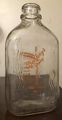 Bonfoey's Dairy Half Gallon Pyro Milk Bottle - Three Rivers Michigan (MI) • $16.50