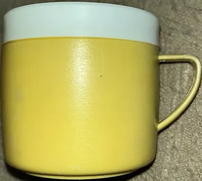 Vintage Royal Satin Therm-O-Ware Insulated Plastic Harvest Gold 10 Oz. Cup Mug • $3.50