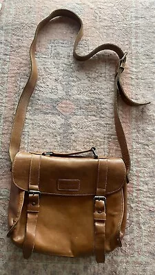 Cuero Papel Y Tijera RARE Leather Traveler Messenger Page Boy Crossbody Bag • $199