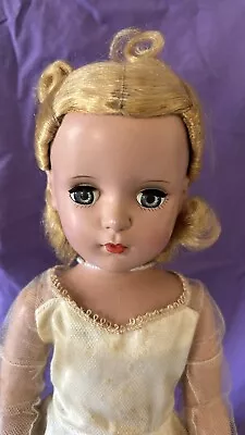 Rare Late ‘40s Early 50s Madame Alexander Bride Doll W Stand Beautiful Dress! • $500