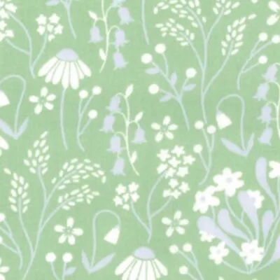 100% Cotton Quality Craft Fabric By The Metre Fat Quarter Floral Daisy Green • £3.40