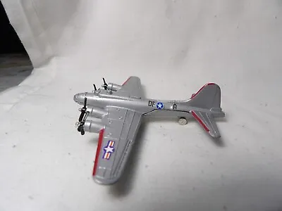 Boeing B-17 Flying Fortress Bomber Aircraft   Dyna-flites Die-cast Model #a159 • $8.99