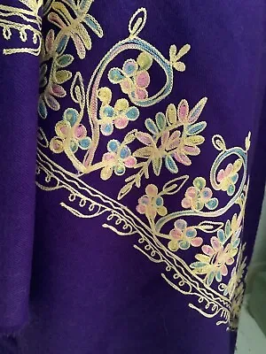 100%  Kashmiri Wool Shawl NEW Embroidered • £12