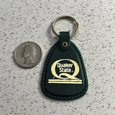 VTG Quaker State Motor Oil Green Plastic Keychain Key Ring #44187 • $5.83