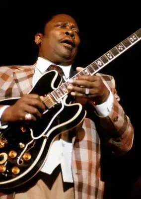 Singer Bb King Plays A Gibson Es355 Guitar 1979 OLD MUSIC PHOTO 1 • $9