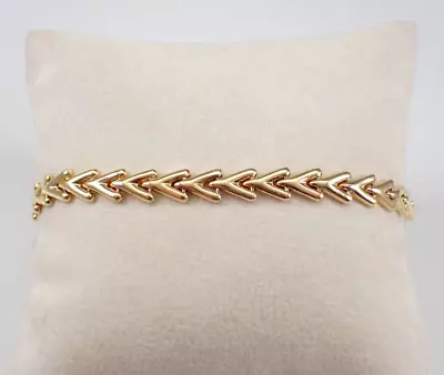 Vintage 14K Yellow Gold PlatedChevron Link Unique Estate V Shape Tennis Bracelet • $161.99