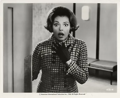 Nadja Tiller Looks Surprised ~ ORIGINAL 1965 Foreign Film Photo ~ Killer Spy • $7.99