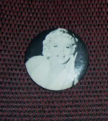 Vintage 1950's Black And White Pin Of Marilyn  Monroe 1 3/4'' • $6.99