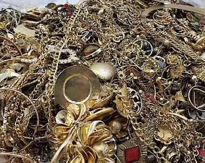 3LB ESTATE Mixed JEWELRY LOT | UNSEARCHED - Vintage/ Antique/Mod Mix Wear/Sell • $95