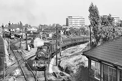 SLOUGH WEST RAILWAY JUNCTION BERKSHIRE  1960s Loco; 7034  PHOTO 12 X 8 (A4) • £6.90