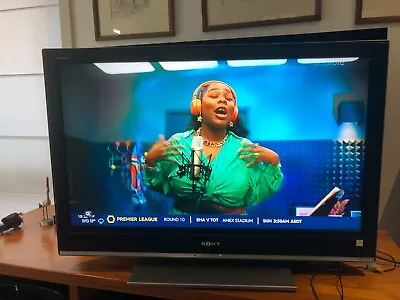 $50 • Buy Sony Bravia 40   TV In Excellent Condition