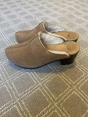 UGG Shoes Womens 6 Kohala Shearling Slip On Mules Clogs Brown Tan Leather Casual • $24.99