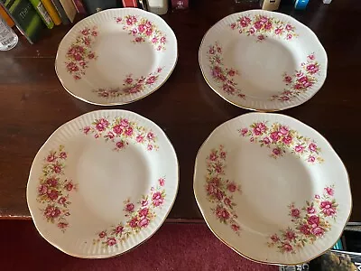 Elizabethan Fine Bone China - Queens Rose Vintage Side Plates X4 • £9