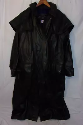 Men's Branded Garmet Black Leather Coat Size XL Snap Front Lining Cape VGC • $78.41