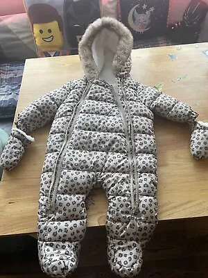 Baby All In One Snow Suit • £3.50