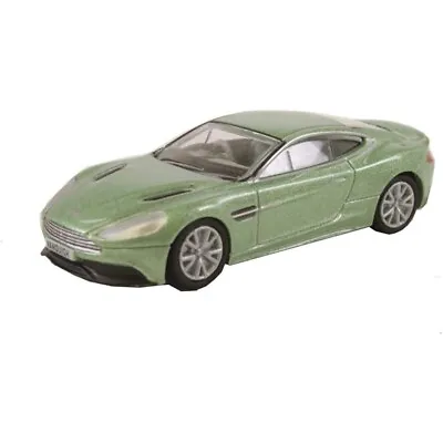 Aston Martin Vanquish Coupe Appletree Green • £11.45