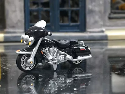 1:87 HO Scale Harley Davidson Motorcycle -------Electra Glide • $27.25