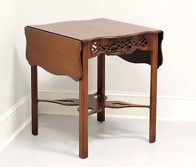 BAKER Historic Charleston Distressed Mahogany Georgian Drop-Leaf Pembroke Table • $1495