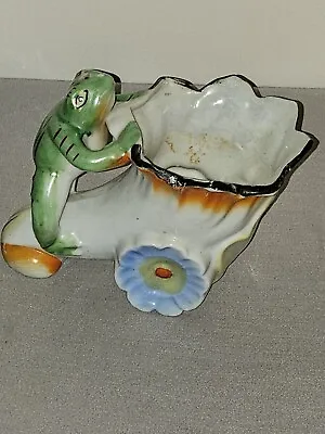 Vtg Ceramic Green Frog Flower Cone Vase Planter Marked Embossed Japan 1950's  • $14.65