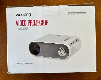 VICTSING BH500A LEDMINI PORTABLE DESKTOP VIDEO PROJECTOR HD WiFi 7000 LUMENS • $50