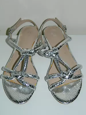 Ladies H&M Silver Flat Strappy Sandals Size EUR 38 UK 5 - VGUC • £10