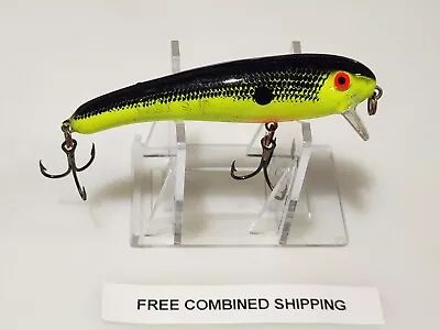 Vintage Mann's Baby Stretch S 1- Minus Crankbait Chartreuse Black Shad • $17.95