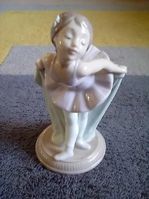 Lladro NAO BALLERINA NO 1151  My Recital  Porcelain Young Girl 1991 MINT • £26.25