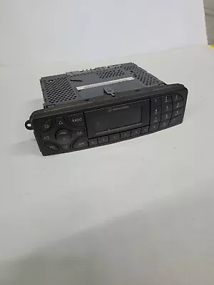 01-04 Mercedes Benz W203 AM FM Audio Radio Player CLK500 C240 C320 OEM A20382010 • $65.92