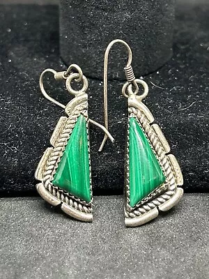 925 Sterling Silver Vintage Fred Navajo Malachite Earrings 1in - 6.69g • $49.99