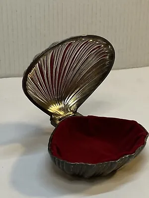 Jewelry Box Pearl Shell Shape Red Velvet Silver Tone Jewellery Hinged Vintage • $14.78