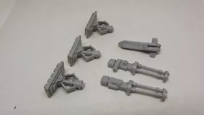 Warhammer 40K Tau Empire Ty7 Devilfish - Assorted Unpainted Parts • $50