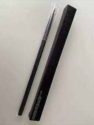 NARS Angled Eyeliner Brush BNIB • £9.90