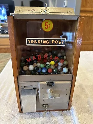 Victor Nickel Baby Grand Marble Vending Machine Old Marbles  2 Original Keys - • $375